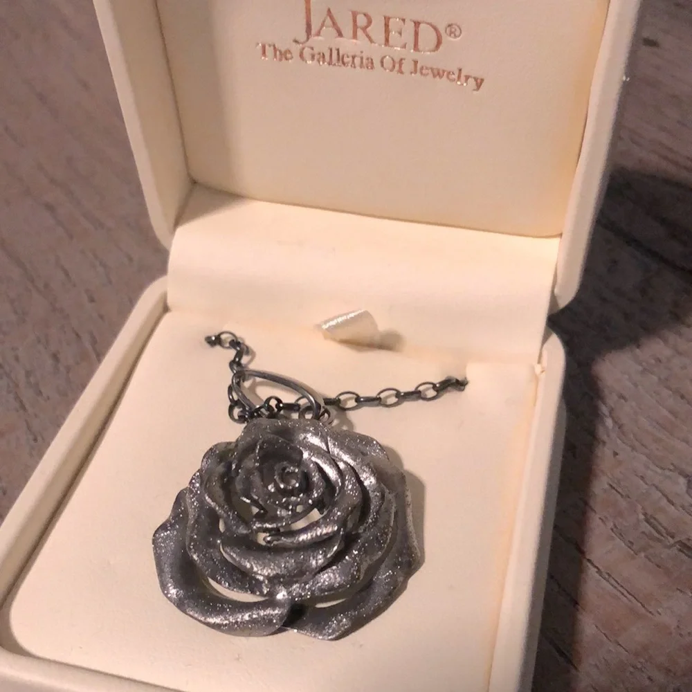 Black ion-plated stainless steel Rose Necklace - Picture 1 of 5